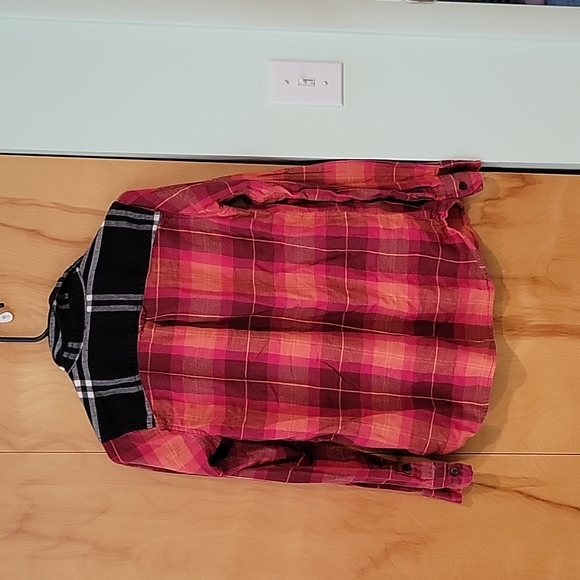 Hurley Button Up Long Sleeve Shirt - Plaid - Picture 7 of 7